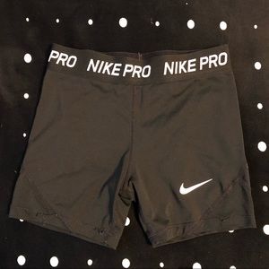 Medium Nike pro spandex